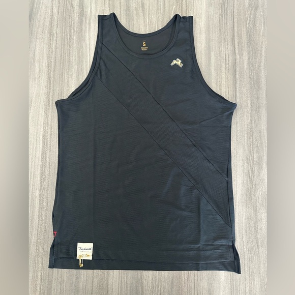 Tracksmith Twilight Tank - Picture 1 of 9
